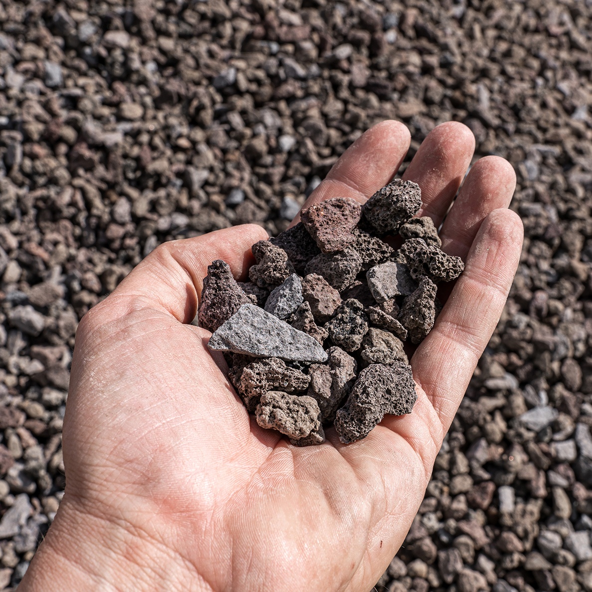 Vulkanischer Rohstoff